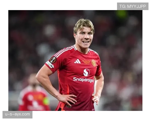 曼联启动重建计划，双轨策略助推球队复兴