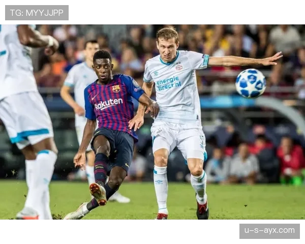 拉菲尼亚 vs 登贝莱:右边锋战术角色与进攻效率对比 拉菲尼亚 vs 登贝莱:右边锋战术角色与进攻效率对比