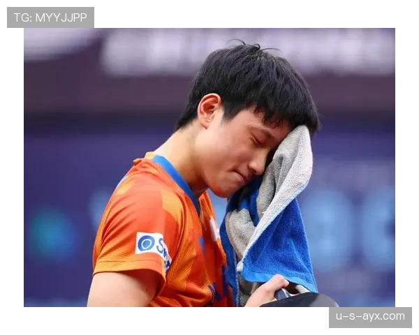 张本智和家的冰箱里居然塞满了能量饮料，训练完直接干一罐？